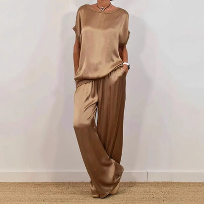 Ensemble Deux Pièces Élégant En Satin
