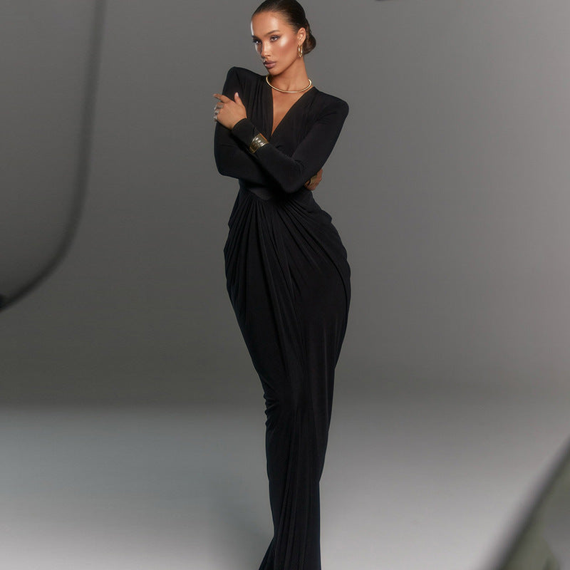 Robe Longue Noire à Décolleté en V Profond, Manches Longues et Fente Haute