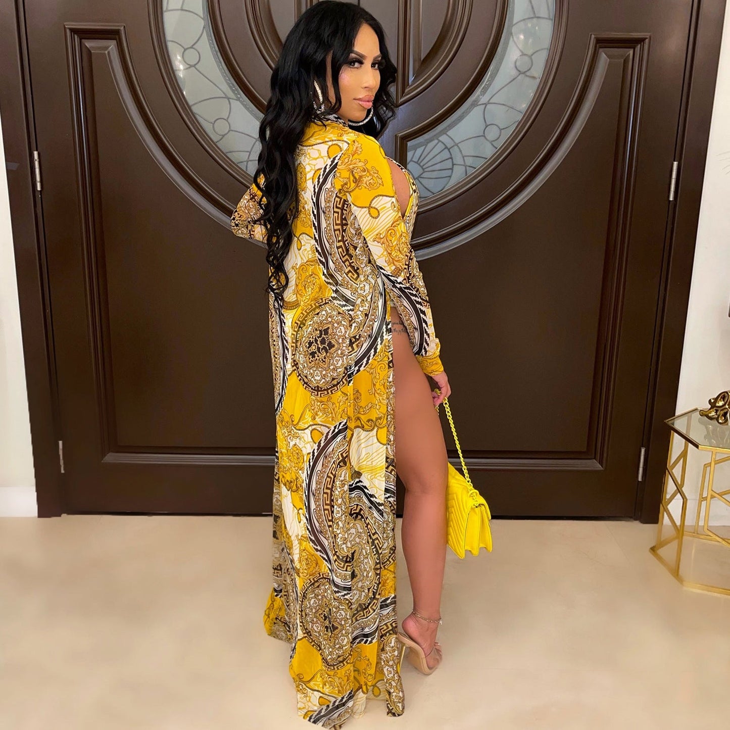 👙 Maillot de Bain 2 Pièces avec Châle – Élégance Imprimée & Protection Légère